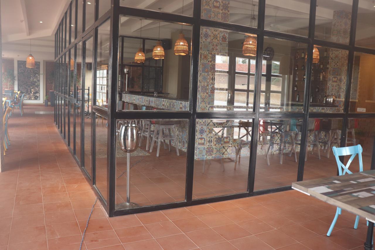 Swosti Chilika Resort Kanaipur Buitenkant foto