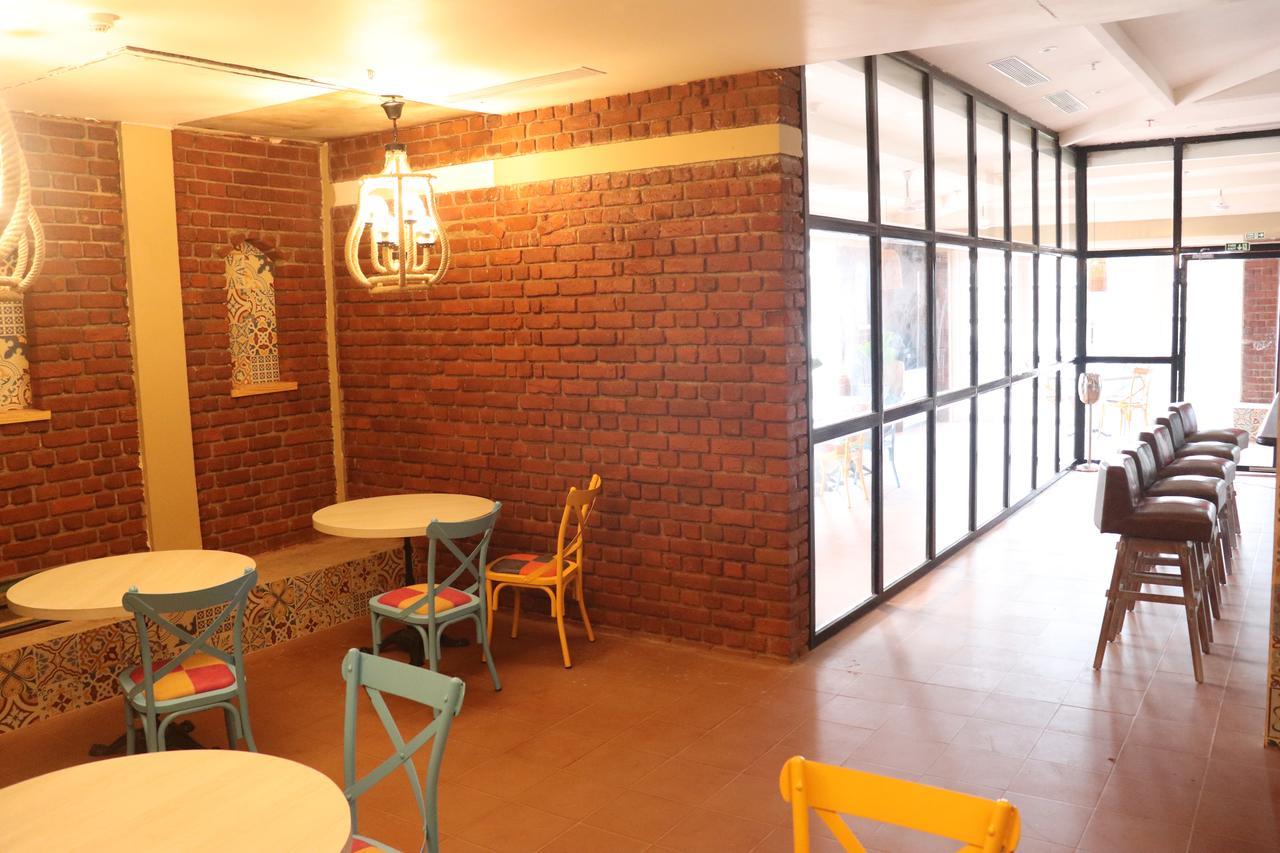 Swosti Chilika Resort Kanaipur Buitenkant foto