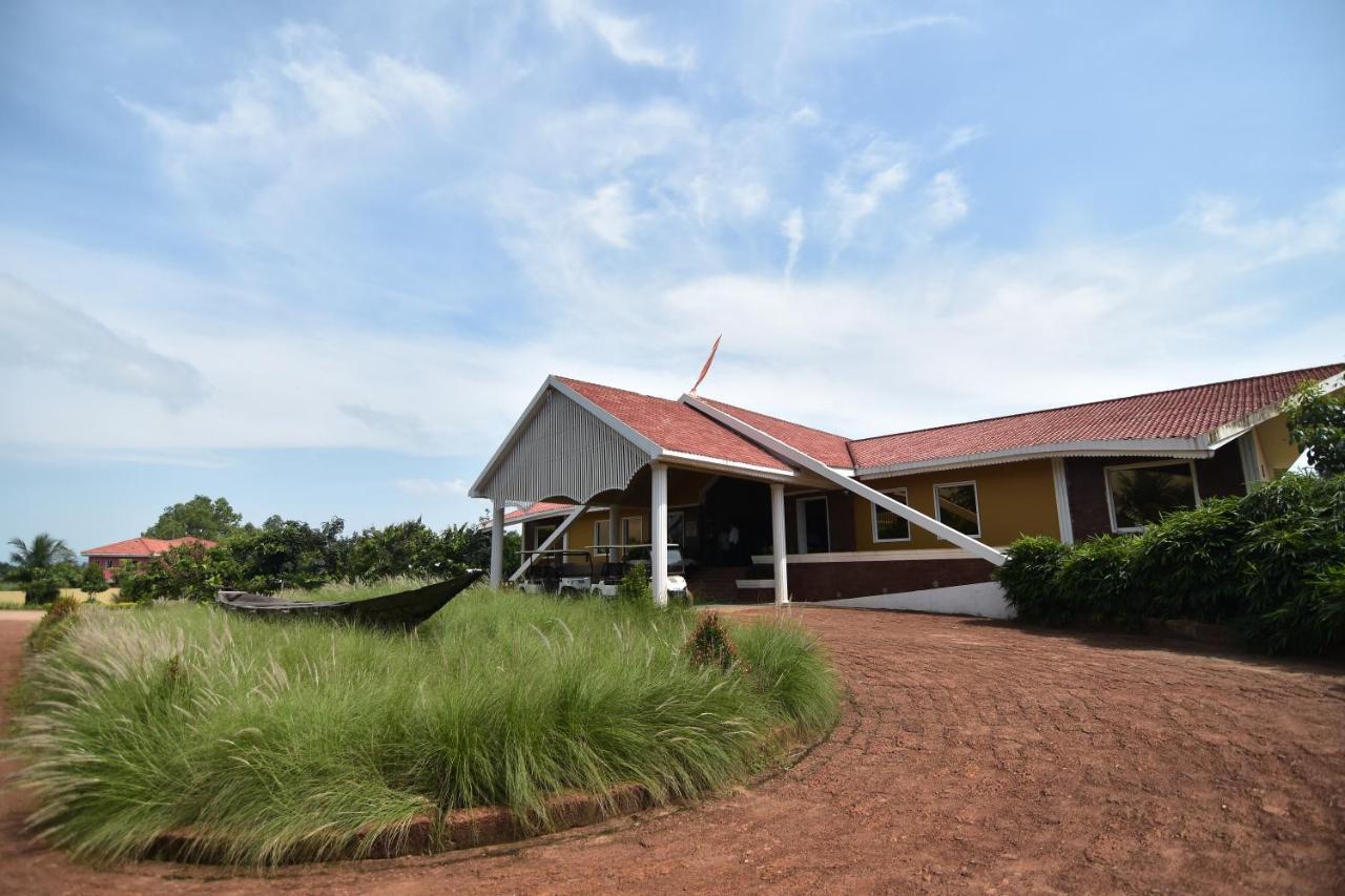 Swosti Chilika Resort Kanaipur Buitenkant foto